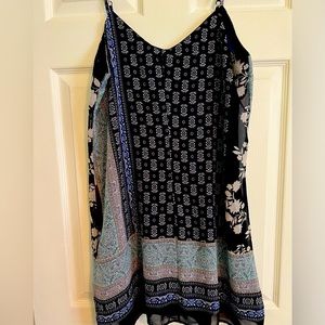 Pull over woman’s size large Crystal Sky sun dress or beach cover up ! Gorgeous!